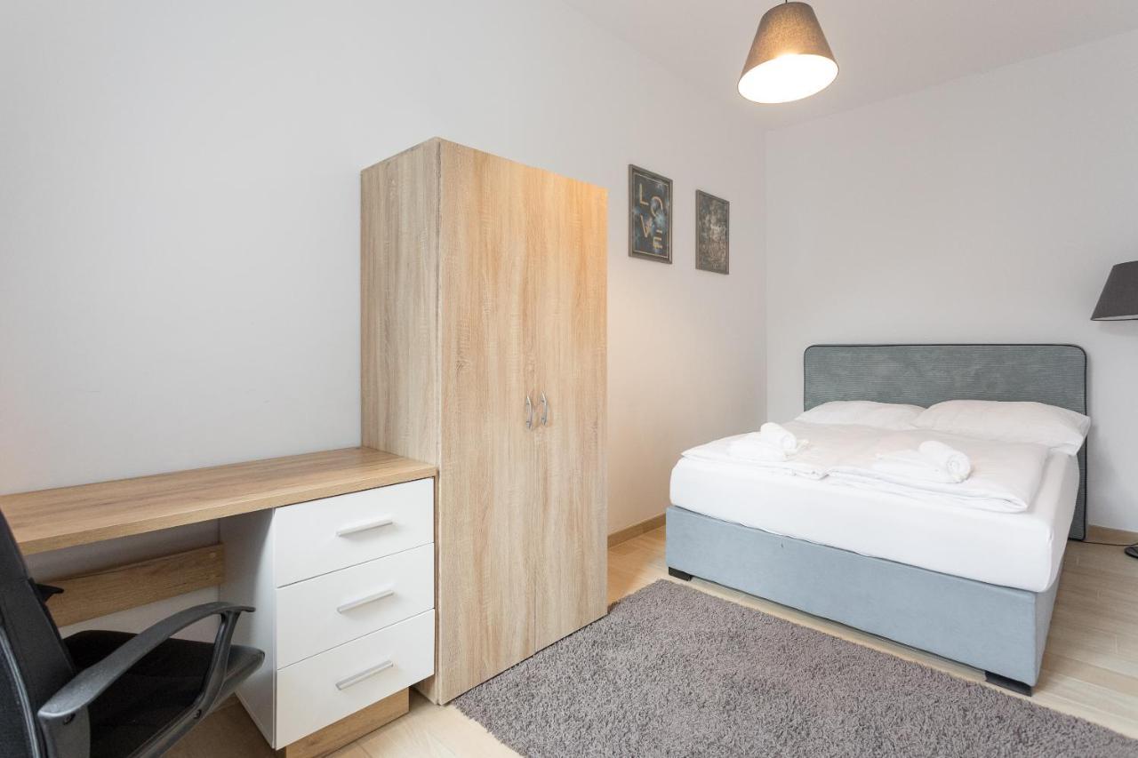 House In Apartment *