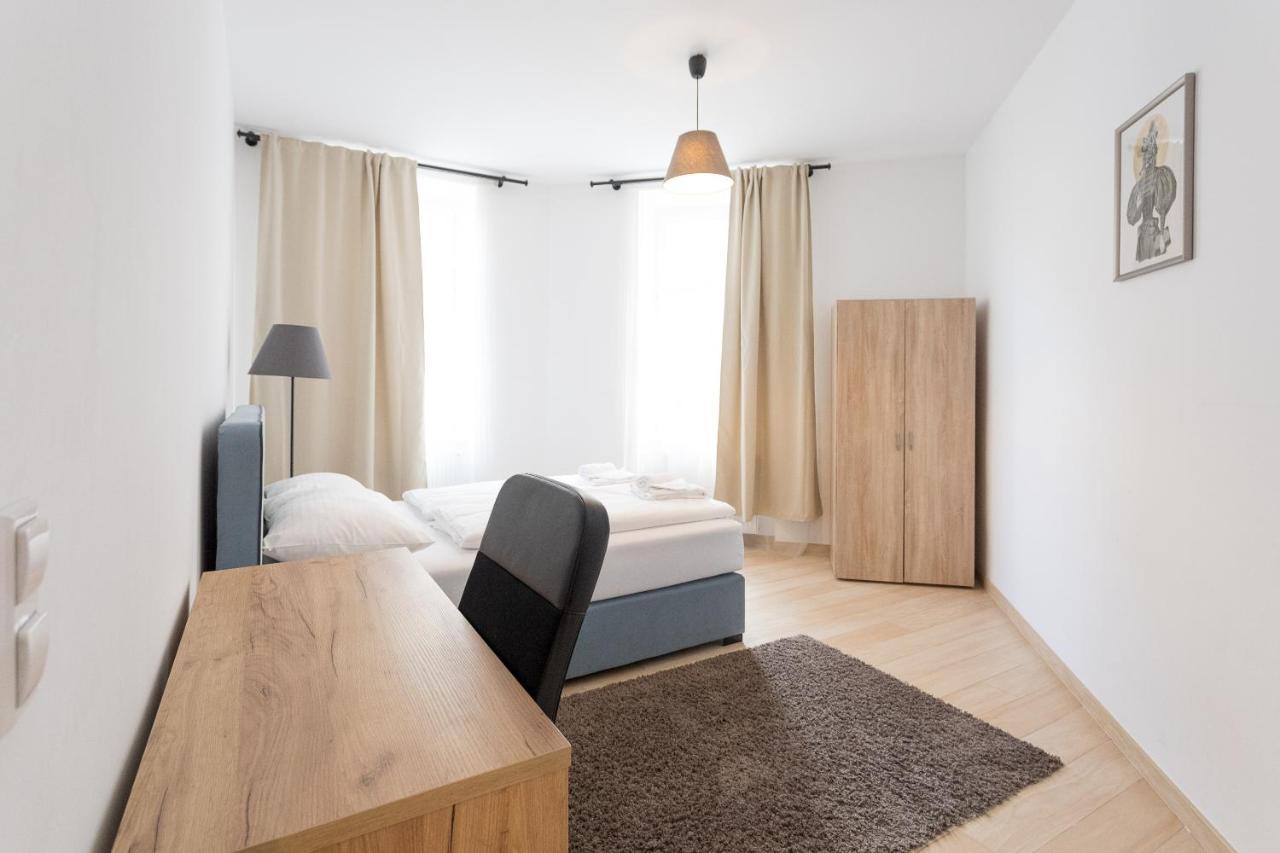 Apartament House In *